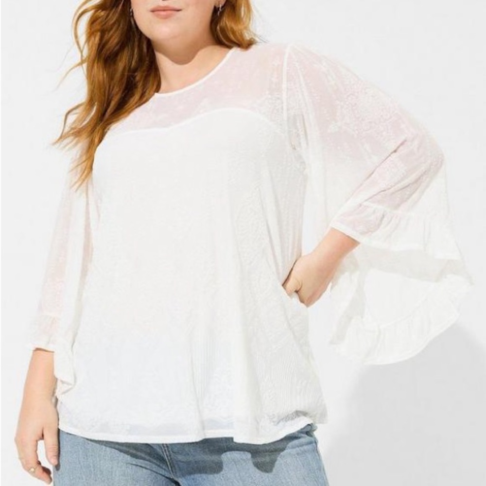 Torrid Flocked Mesh Crew Neck Bell Sleeve Swing Top 1X (14-16)
